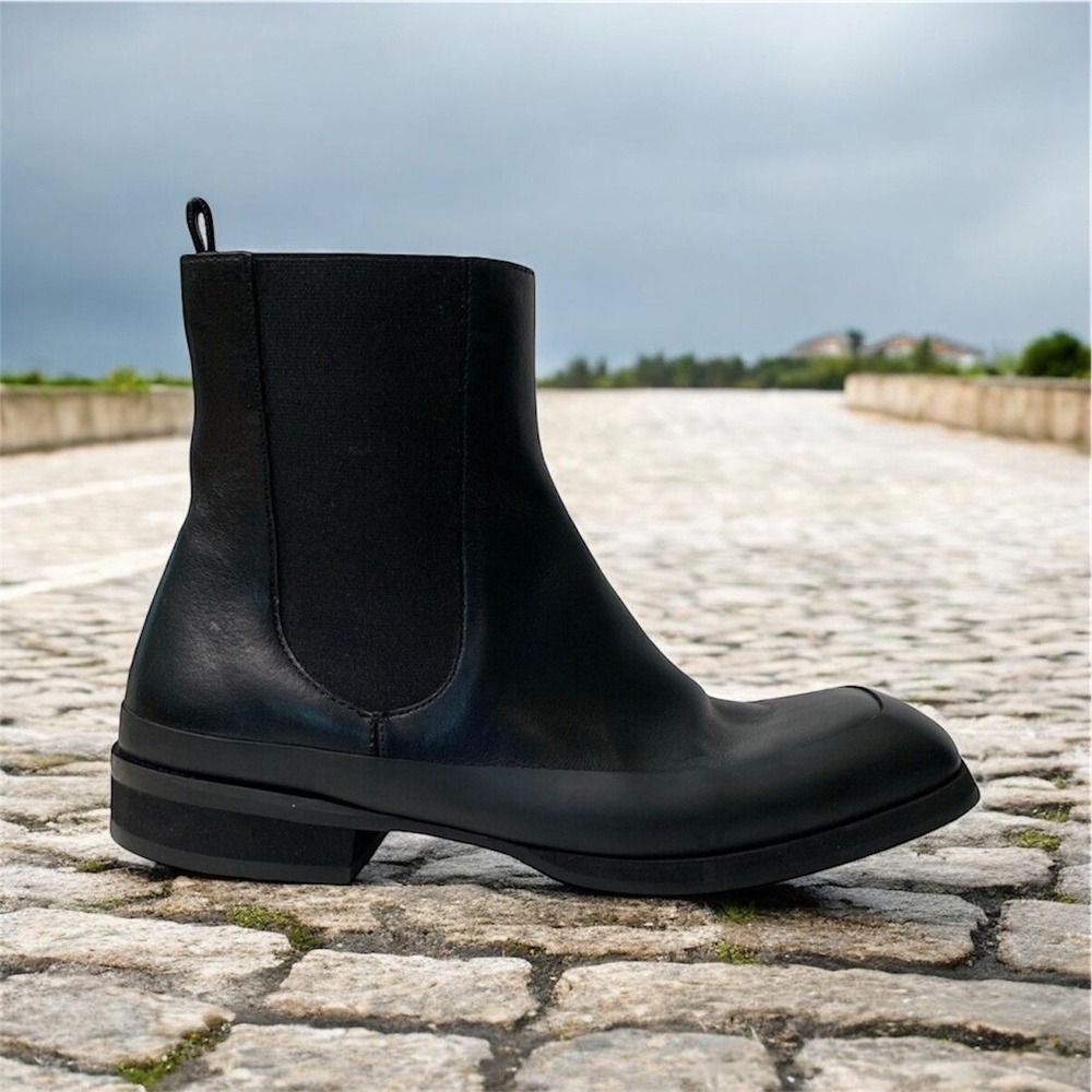 The Row Black Leather‎ Garden Chelsea Boots Quiet Luxury Size 36.5 EU/6.5 US